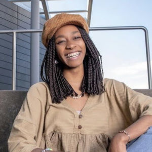 Meet your Posher, Kendall